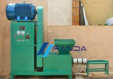 Fűrészporos faszén brikett gép